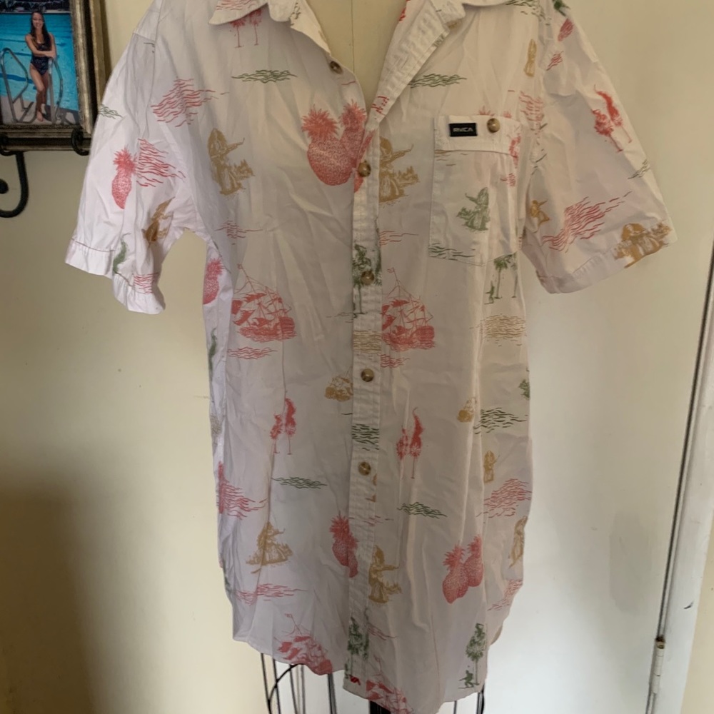 Men’s Button-Down